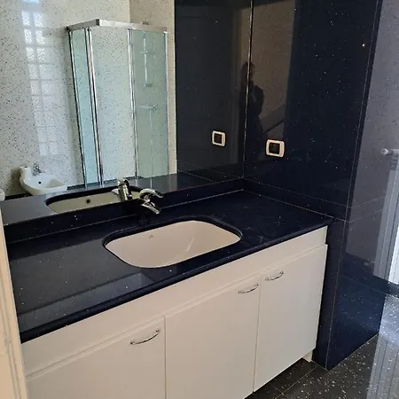 Emyfrancesco House * פורטו צ'זראו