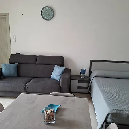 Emyfrancesco House Semesterbostad